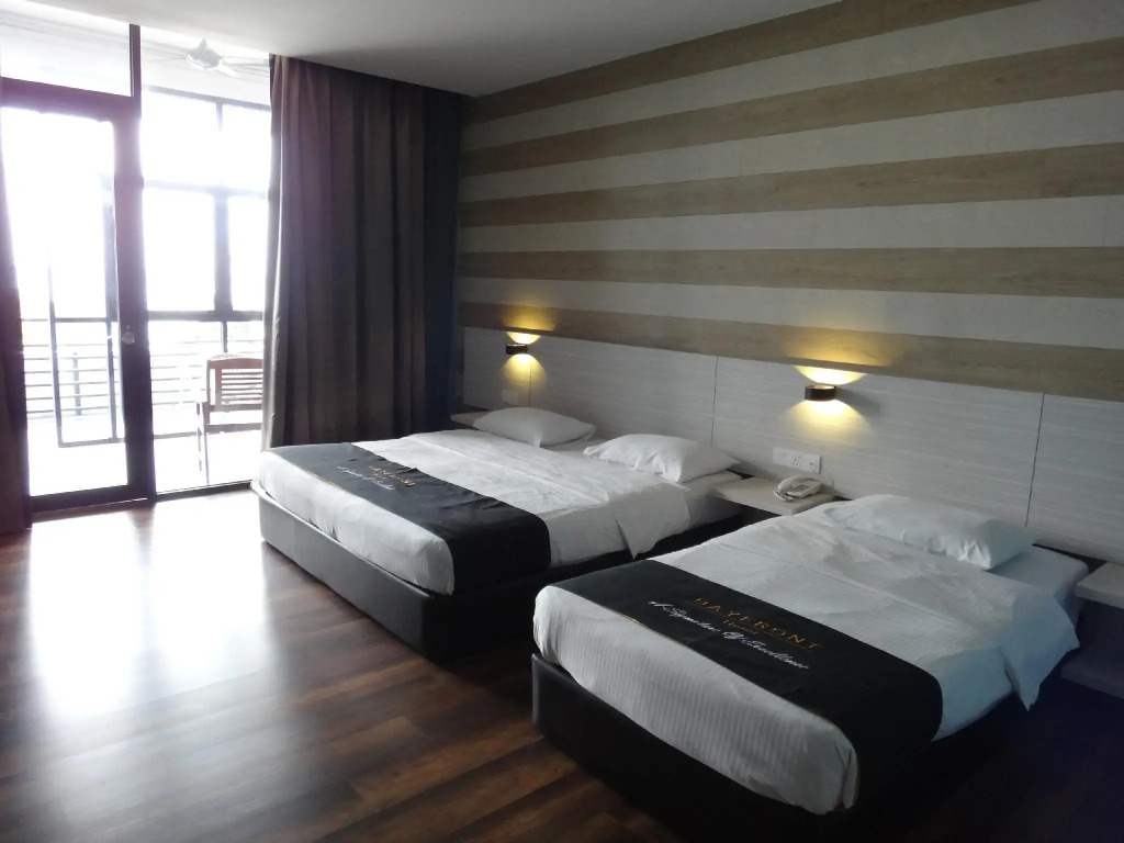 Bayfront Hotel