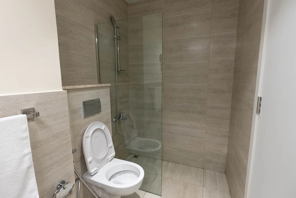 Spacious Studio in Oasis 714