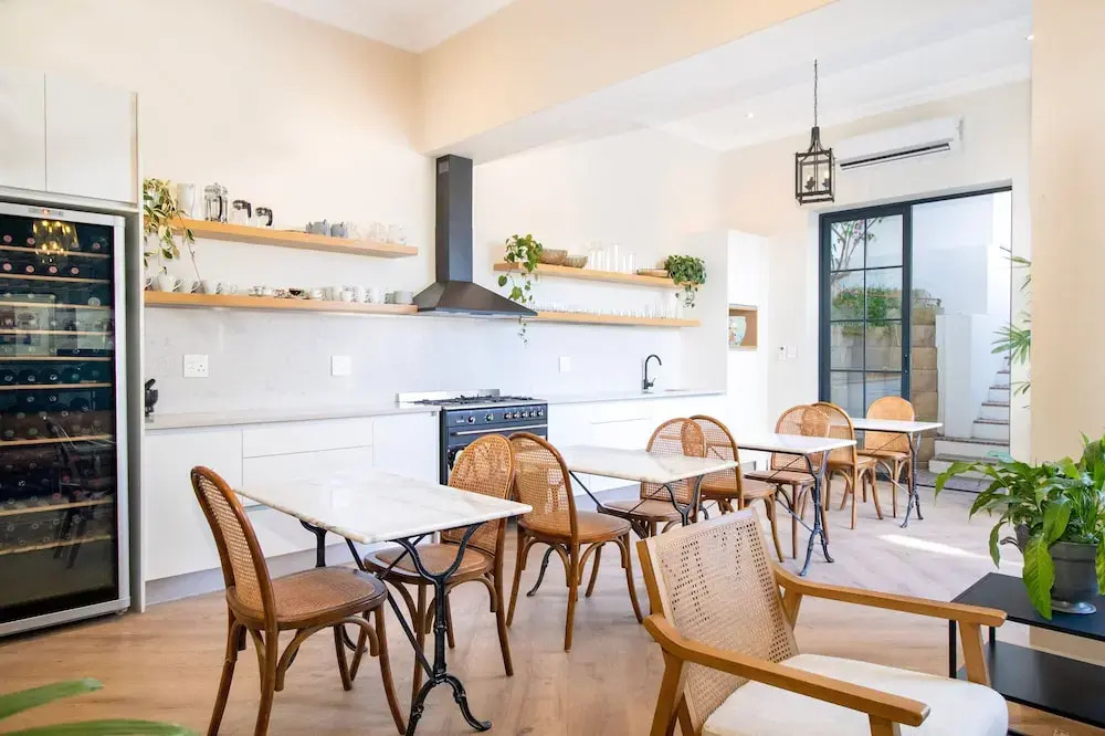 One Kensington Boutique Hotel
