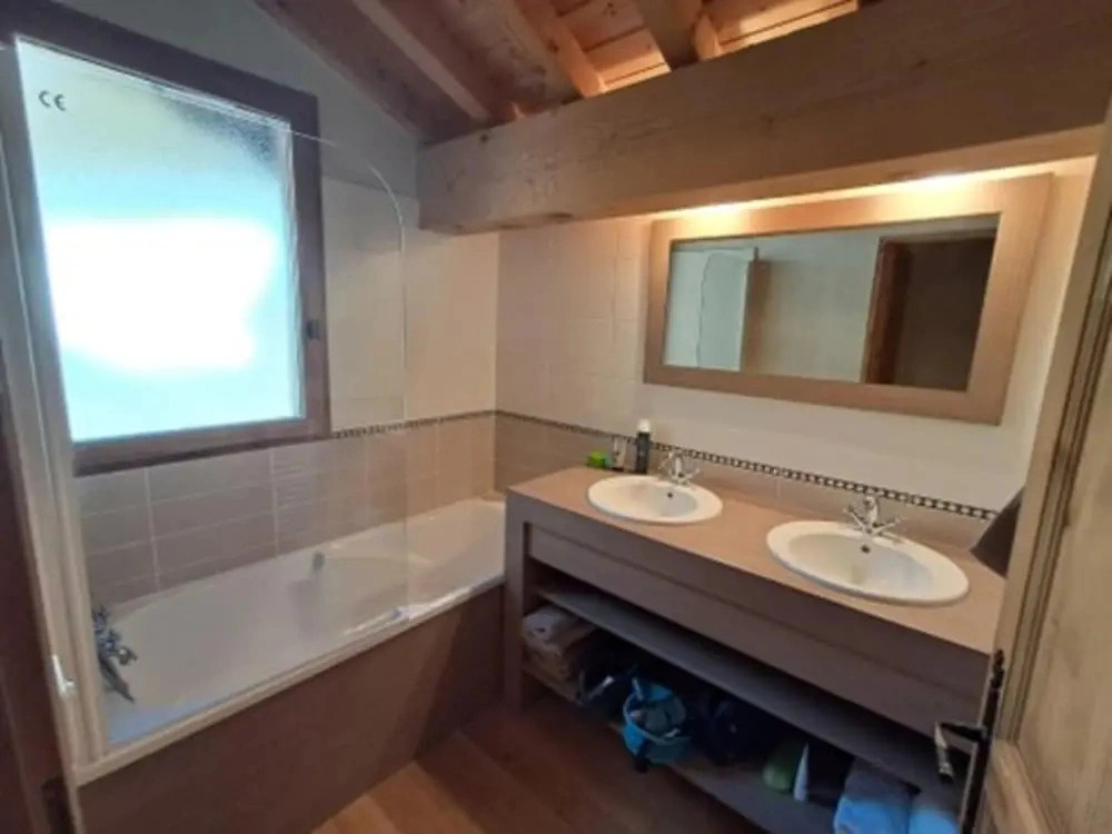 Charming Ski Lodge in Saint Francois Longchamp