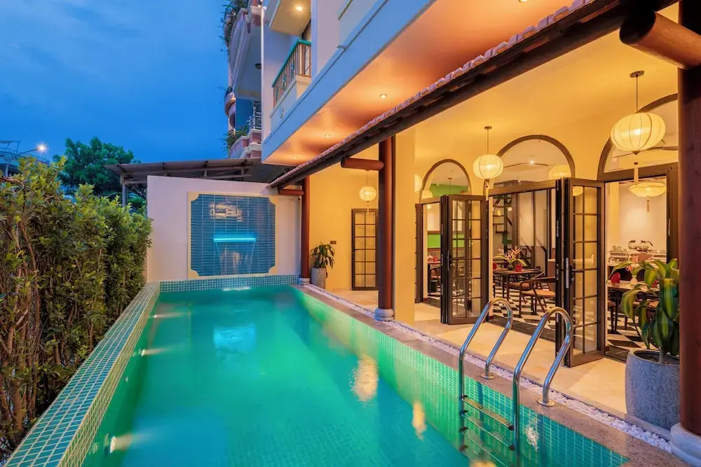 BACKHOME BOUTIQUE Old Town Hoi An