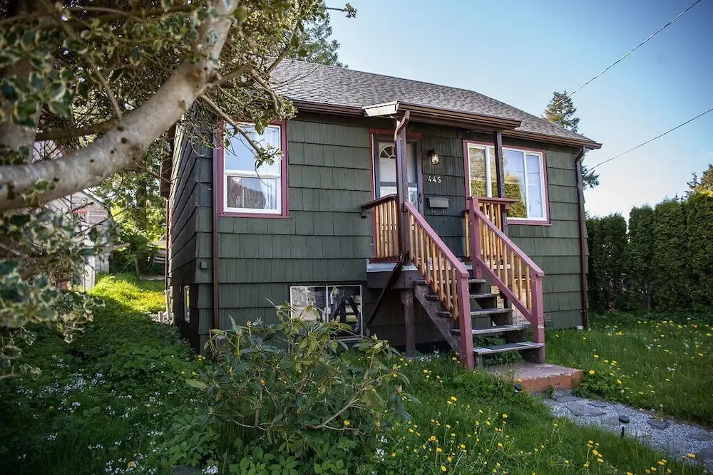 Huckleberry Cottage