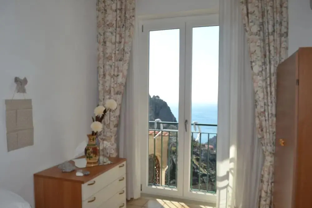 Amalfi Sky View