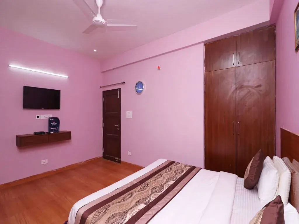 Galaxy Paradise By OYO Rooms