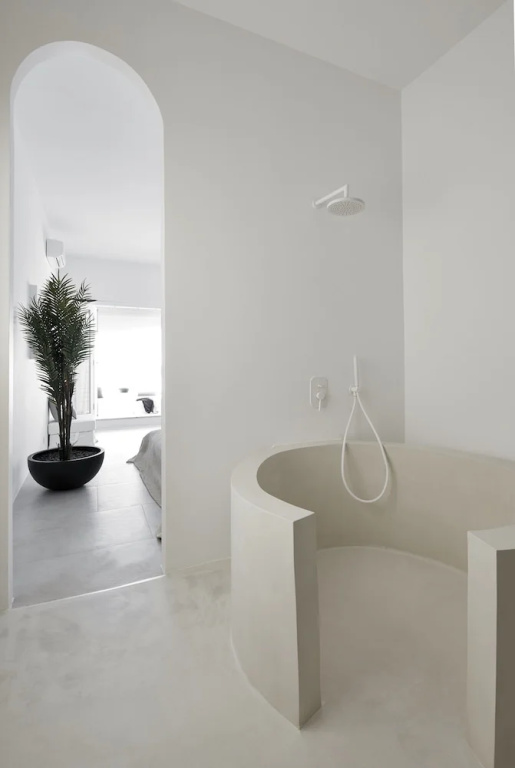 Le Blanc Suite
