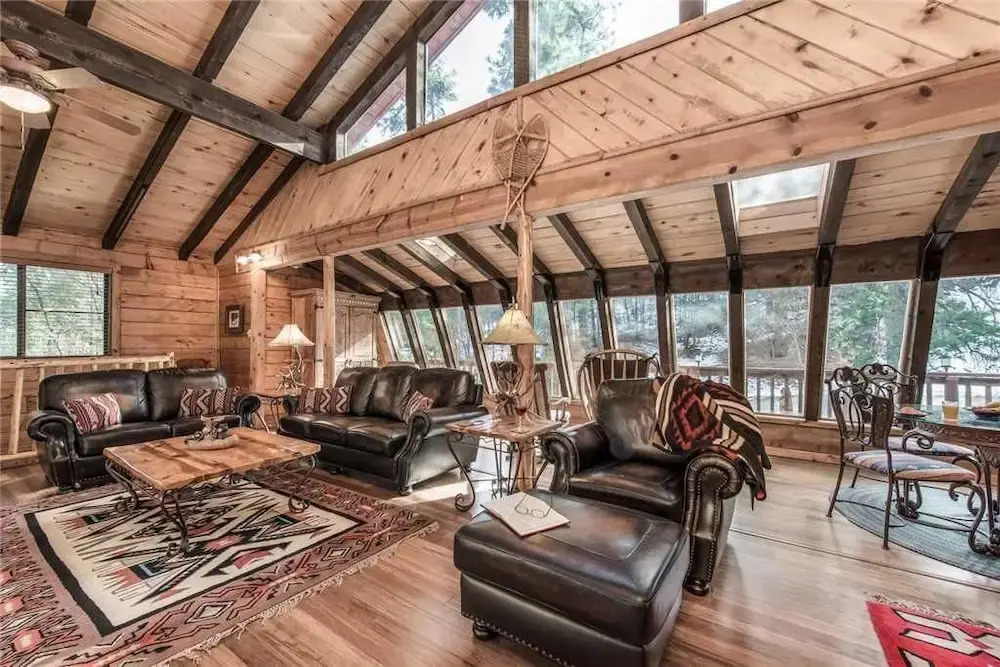 Antler Mountain Lodge - Four Bedroom Cabin