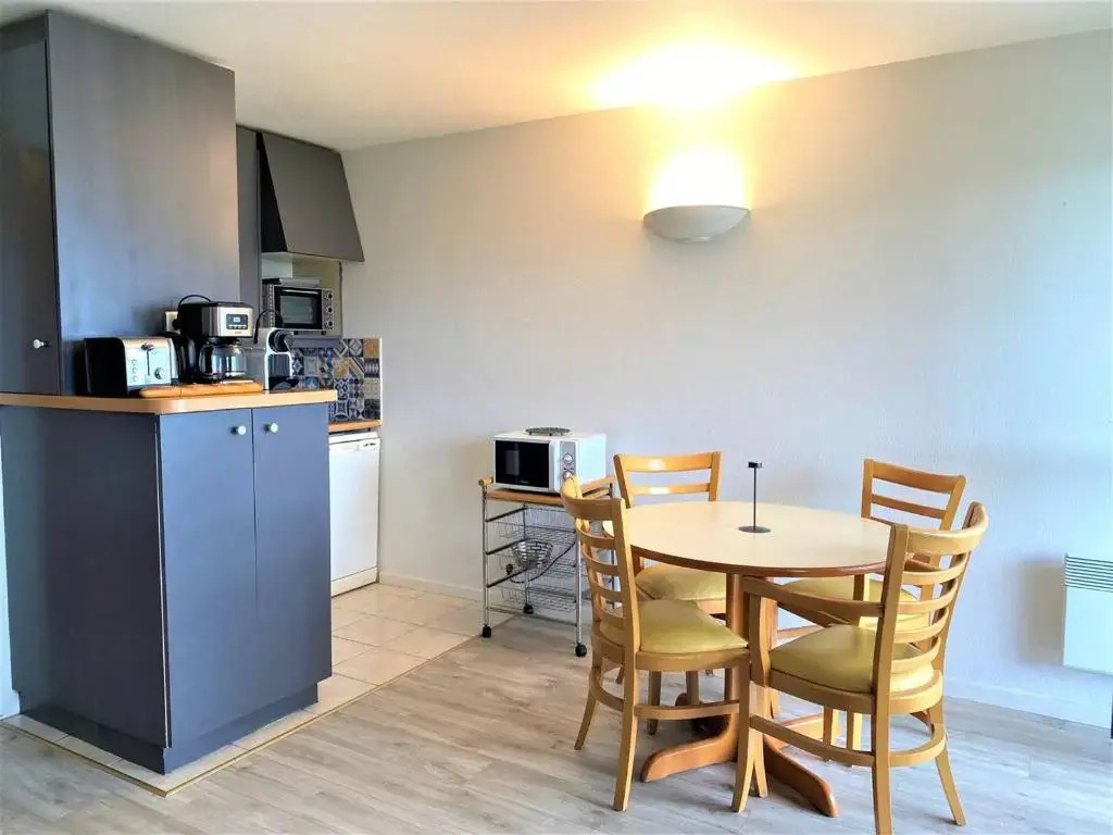 Studio Quiberon, 1 pièce, 4 personnes - FR-1-478-202
