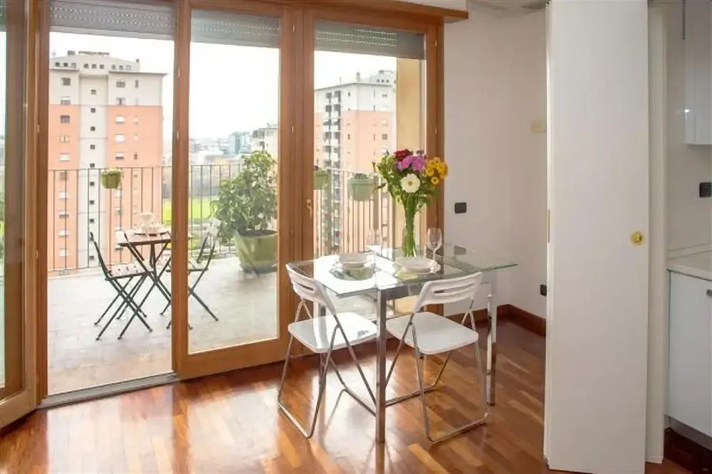 Bocconi Navigli Apartment With Terrace