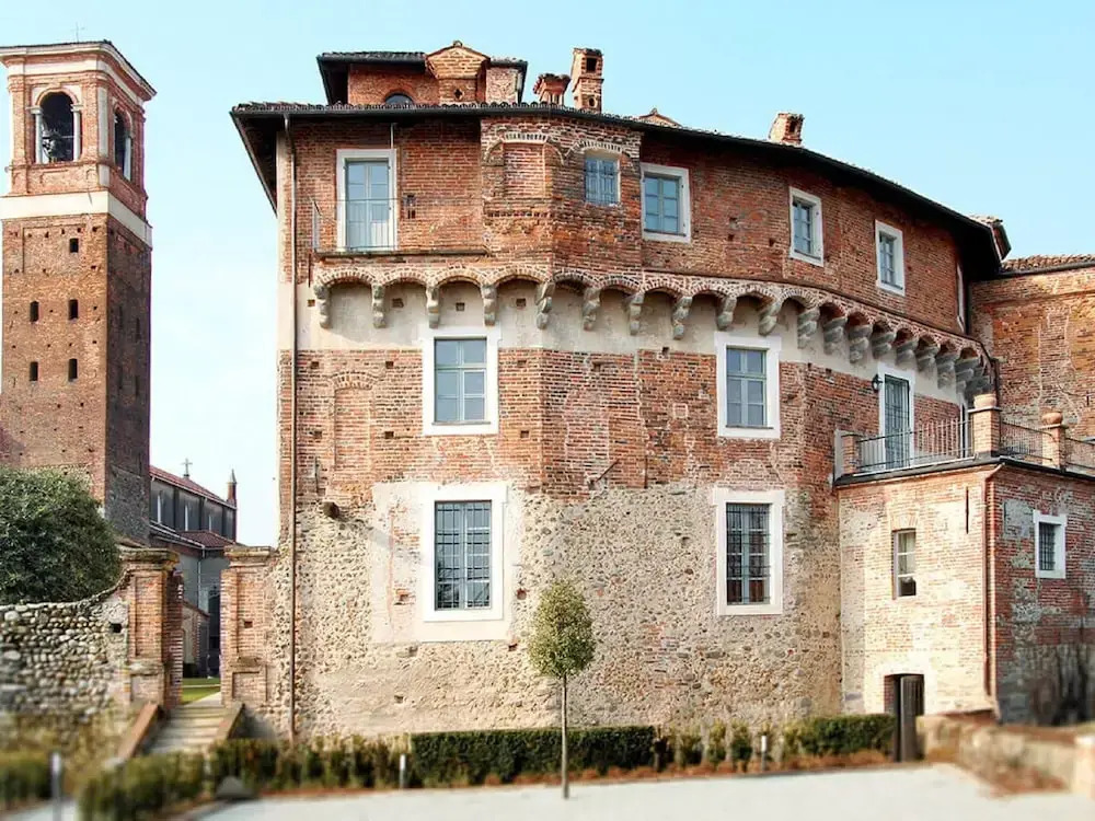 Enticing Apartment in Sandigliano With Garden