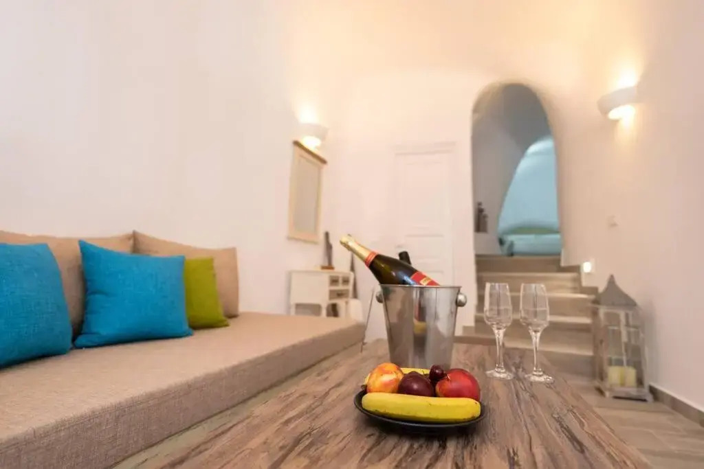 Vivid Caves 1 bedroom Cavehouse
