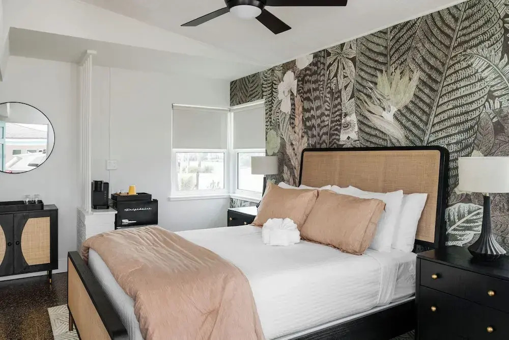 Haleys Court Boutique Motel