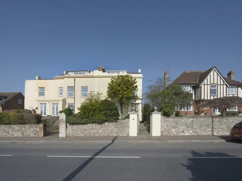 31 Salterton Road