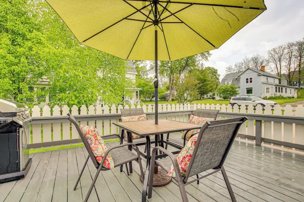 Lavish House w/ Patio - 2 Blocks to Green Lake!