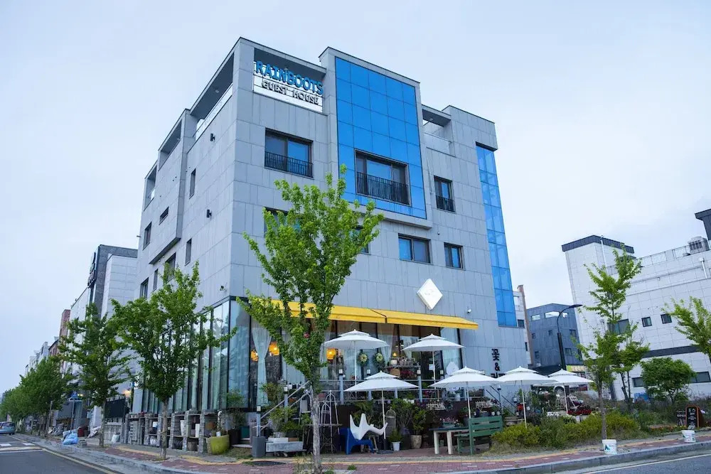인천공항 게스트하우스 레인부츠