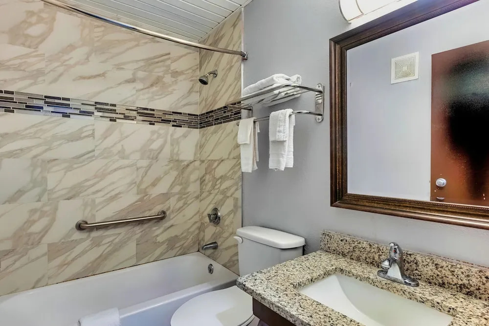 Rodeway Inn Savannah