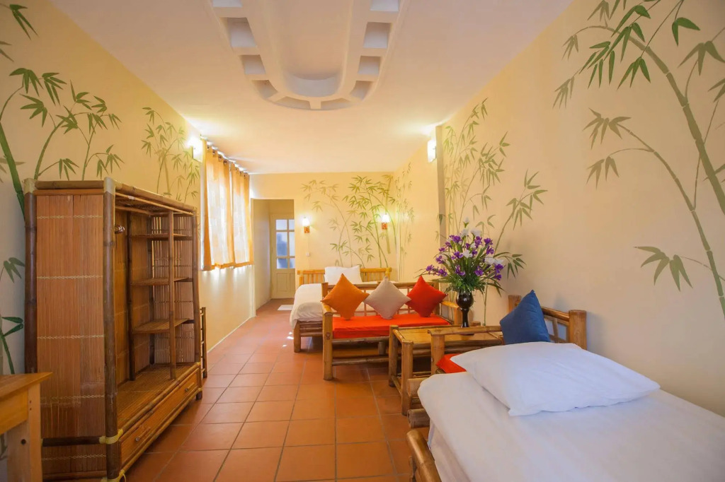 Bamboo Hotel