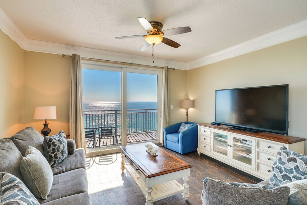 Unwind Poolside, Walk to Shore! 12th-floor PCB Gem