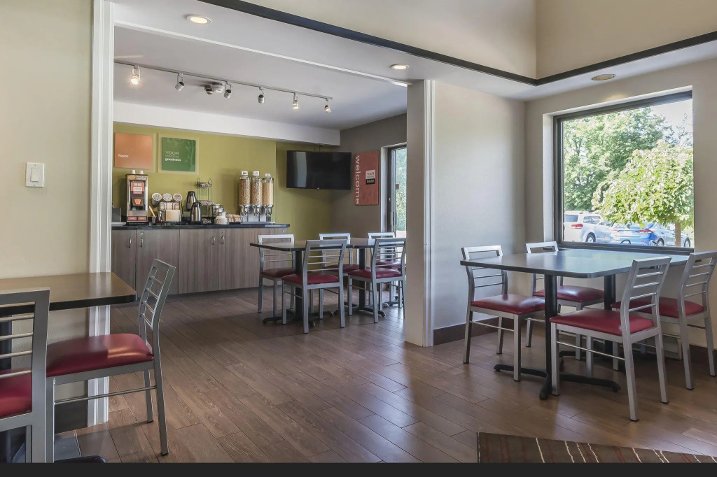 Comfort Inn Cobourg - Port Hope