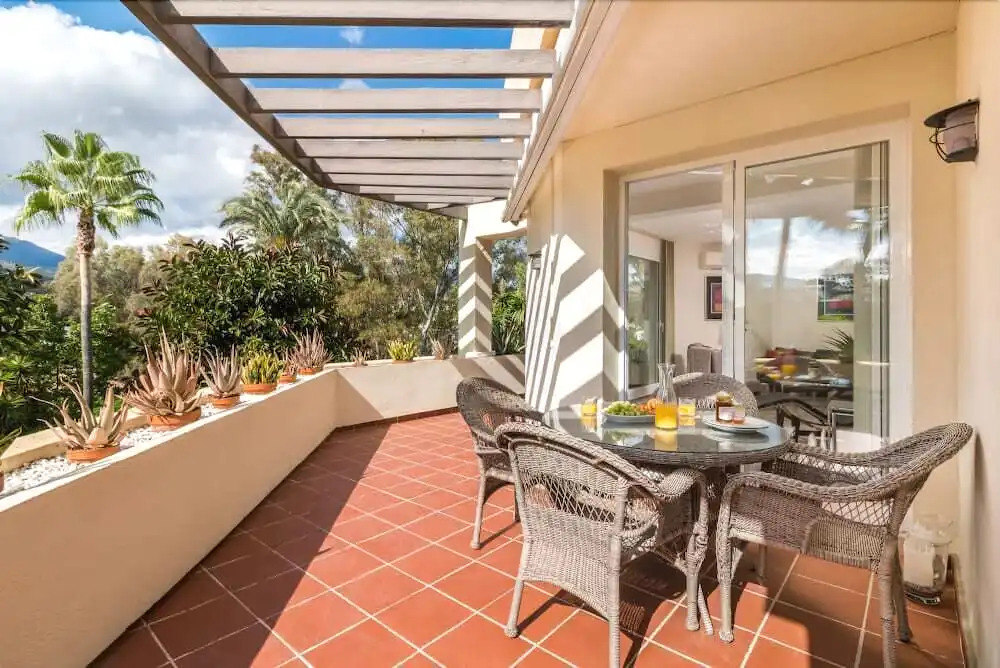 Modern villa close to Fontanilla Beach