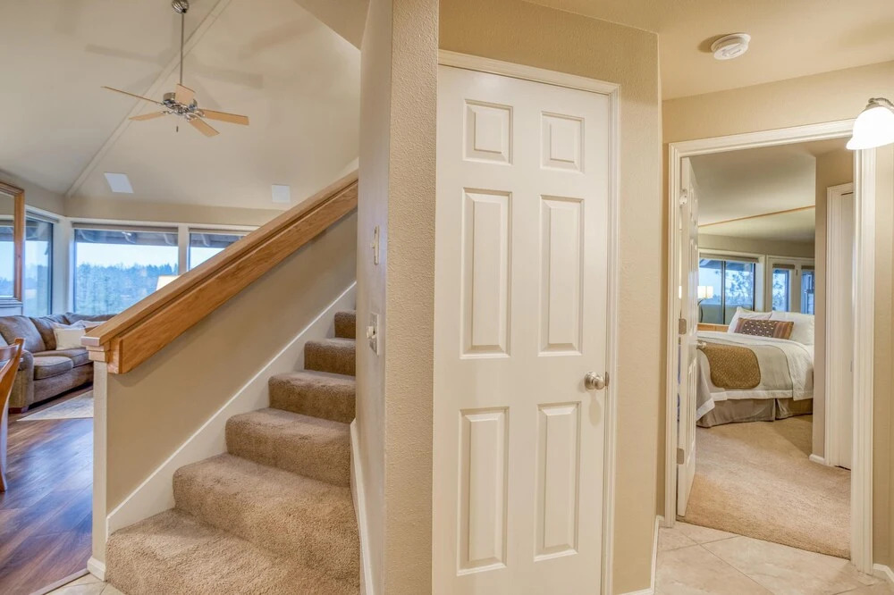River Ridge 432ab