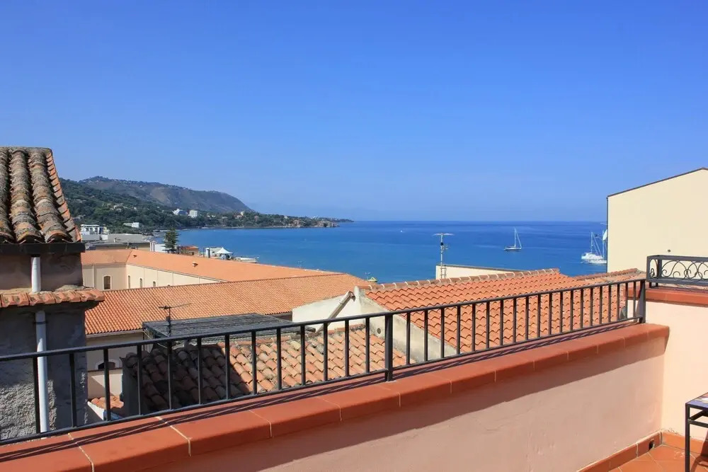 La Terrazza sul Mare by Wonderful Italy
