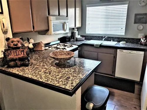 Two-Bedroom Premier Townhouse Unit #86 by Snow Summit Townhouses
