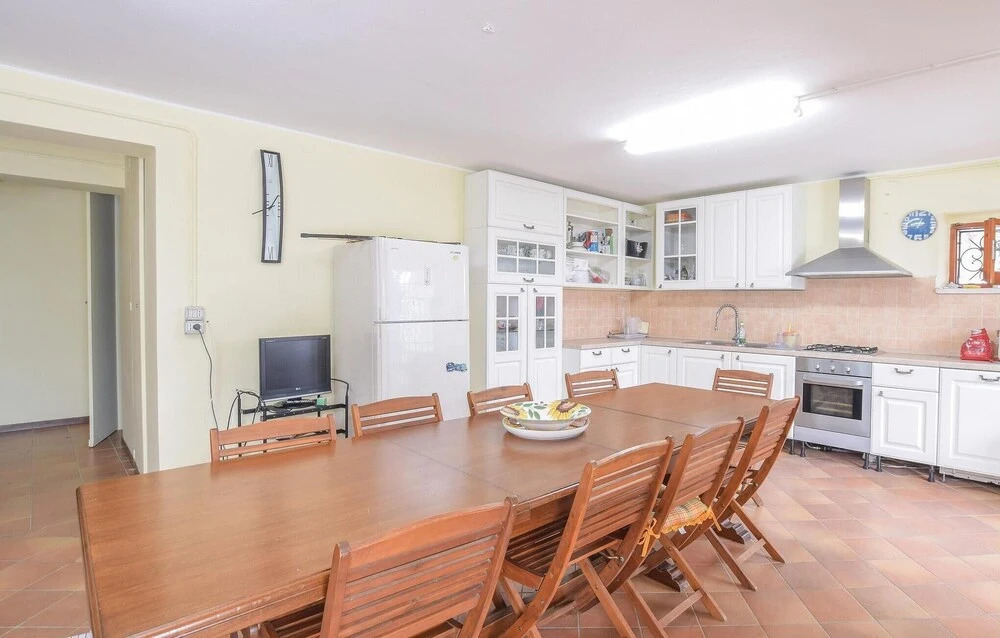 Stunning Home In Pesaro -Pu- With Wifi