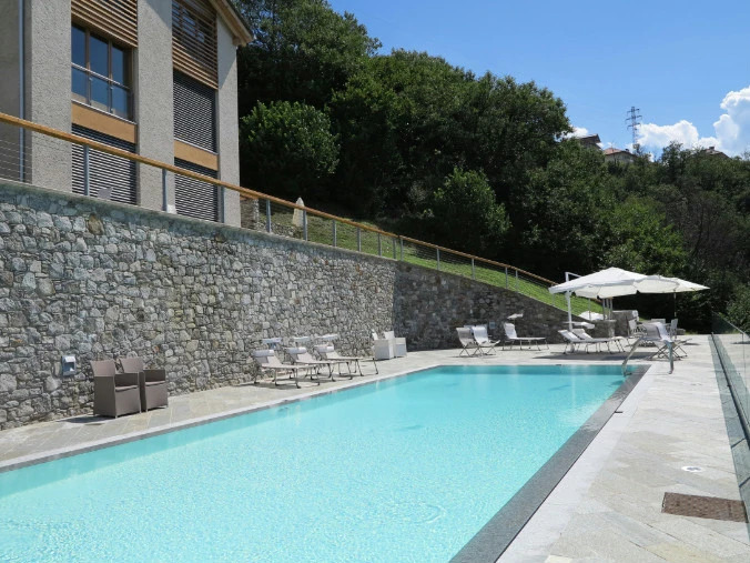 Paradiso del lago x5