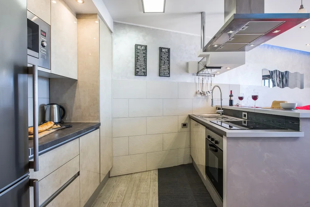 109. Romantic Apartment with Heated Pool