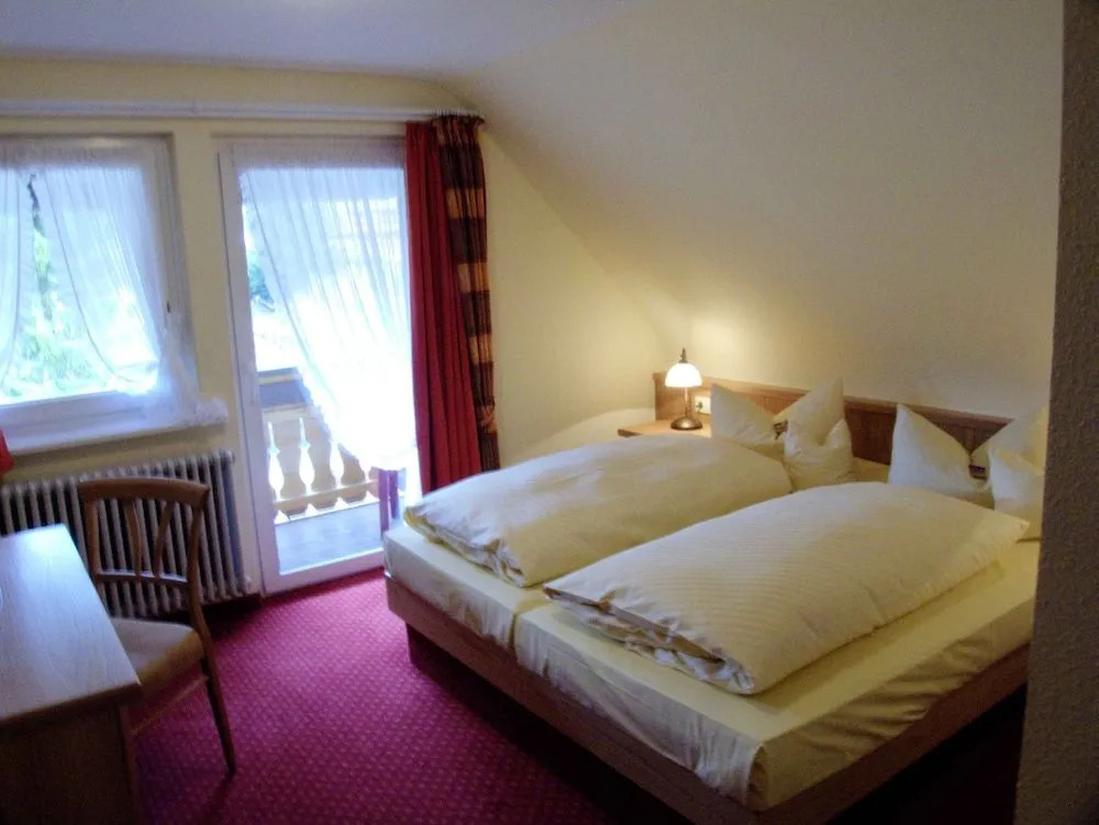Landhotel und Apartments Sonneck