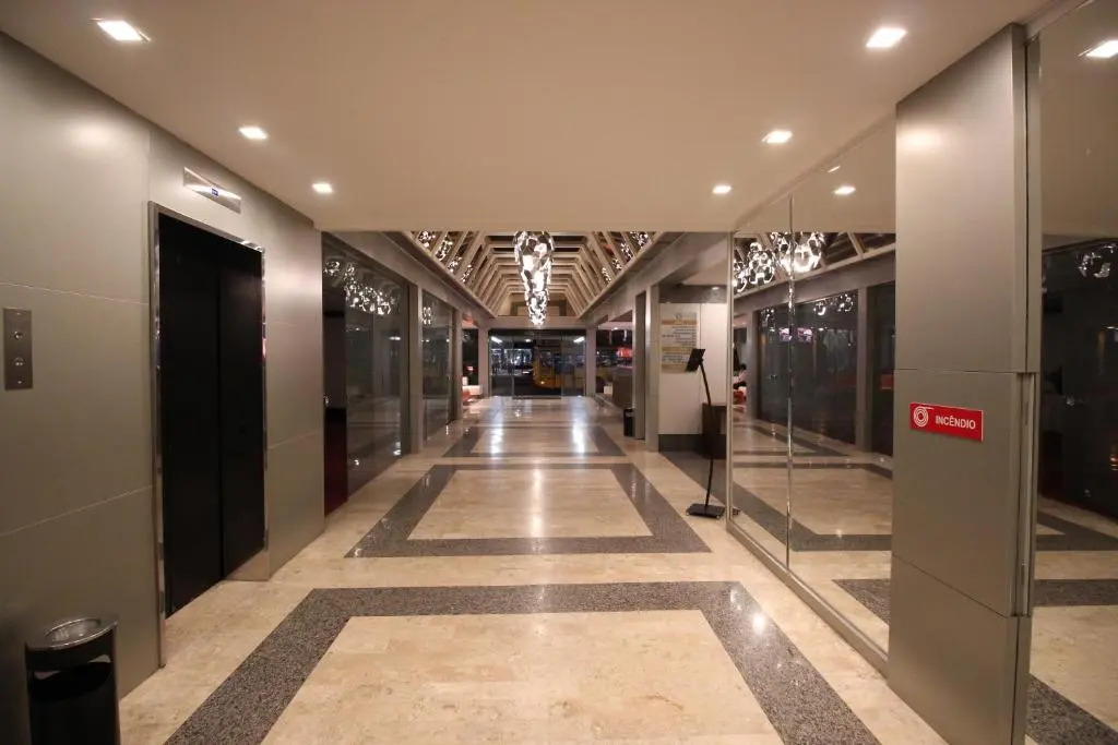 Boulevard Plaza