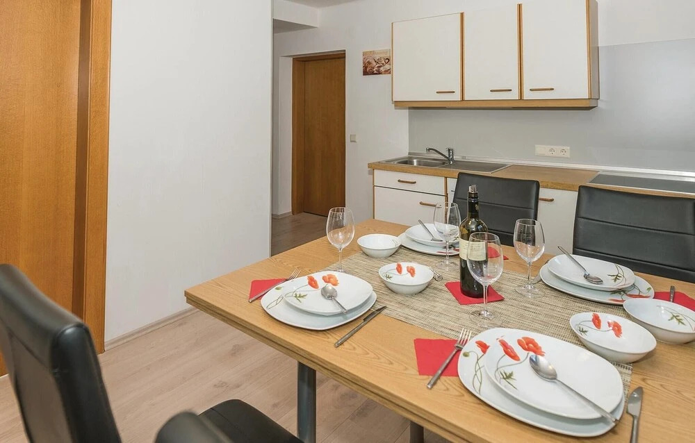 Beautiful Apartment in Rauris With 2 Bedrooms and Wifi