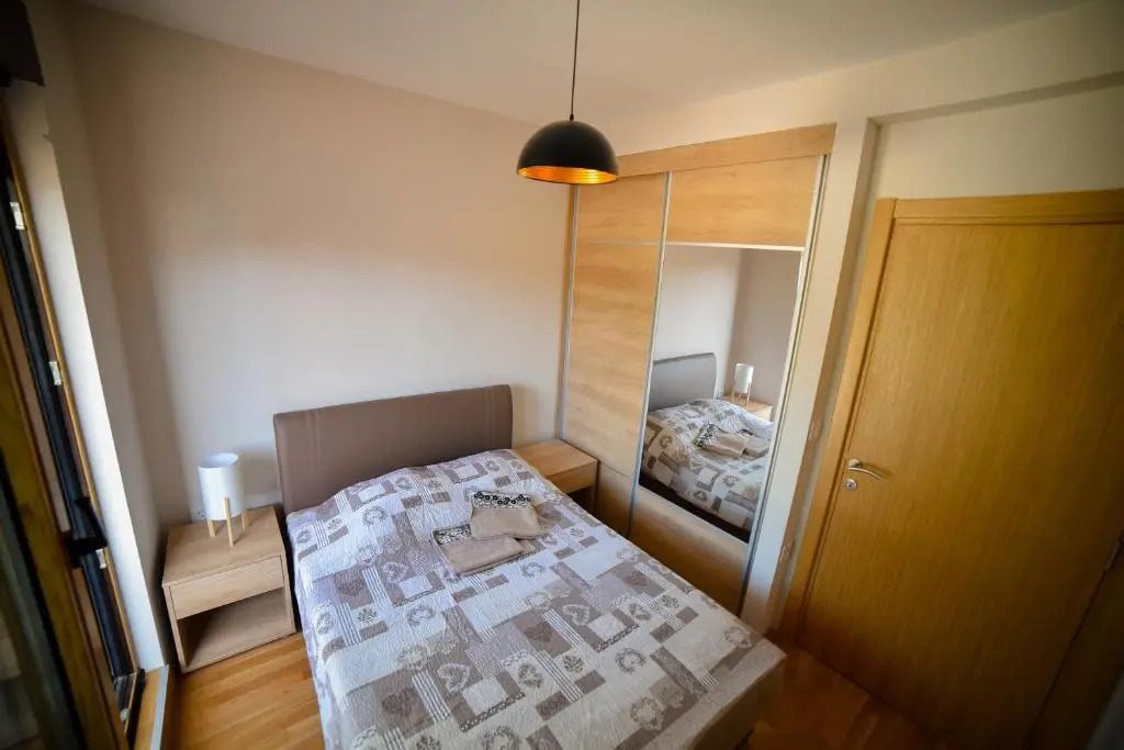 AMETIST10