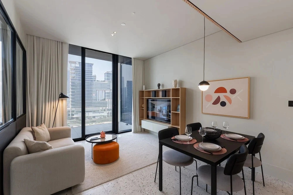 Chic 1BR w Burj Views Near Downtown and Canal