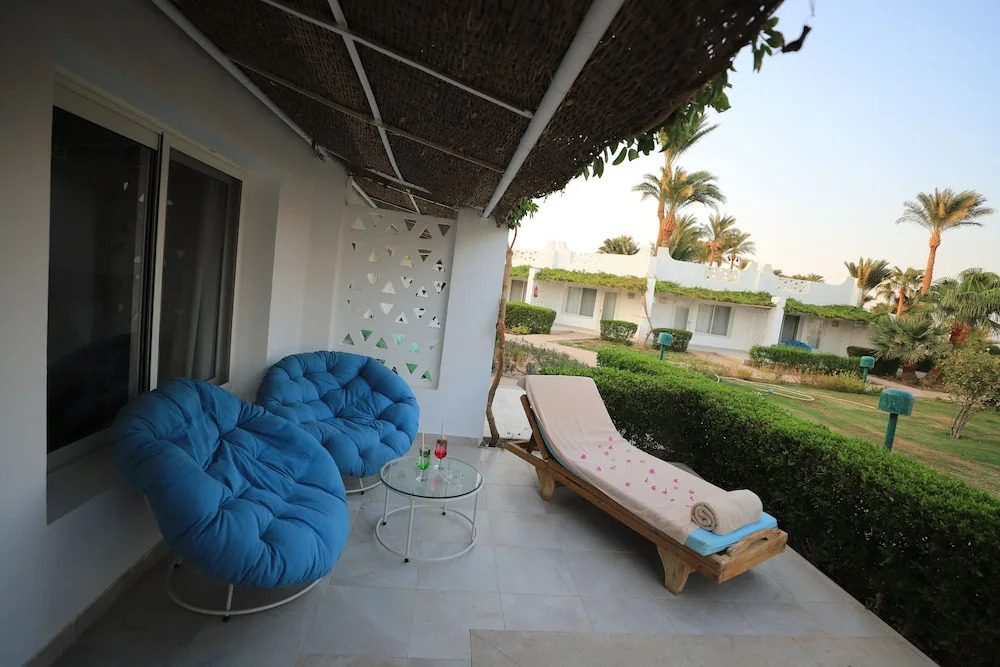 Shams Lodge Water Sport Resort