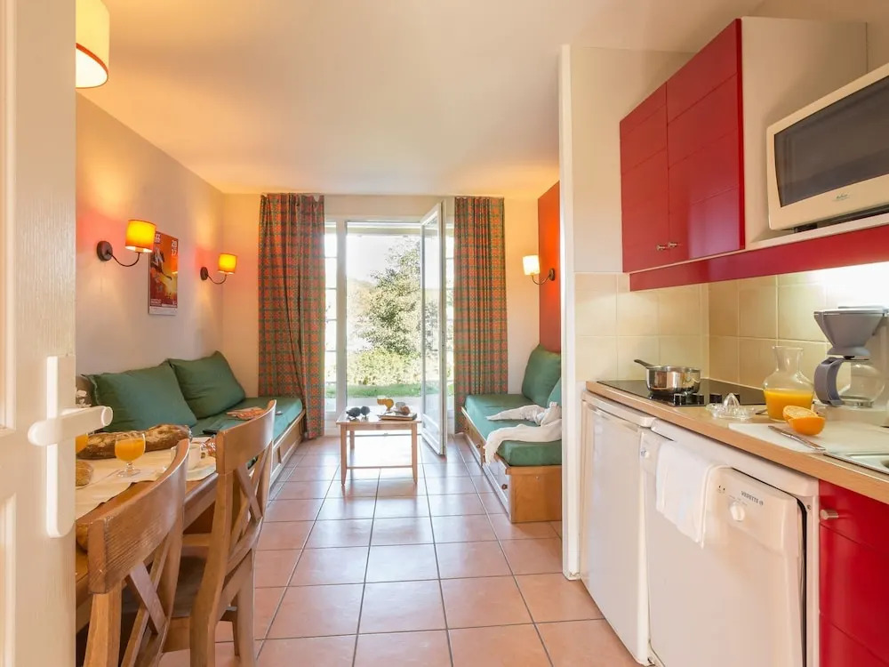 Charming Apartment in Marciac With Swimming Pool