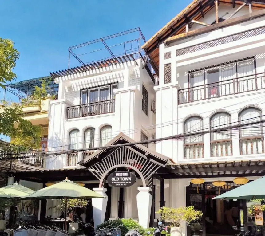 Welcome Old Town Hotel