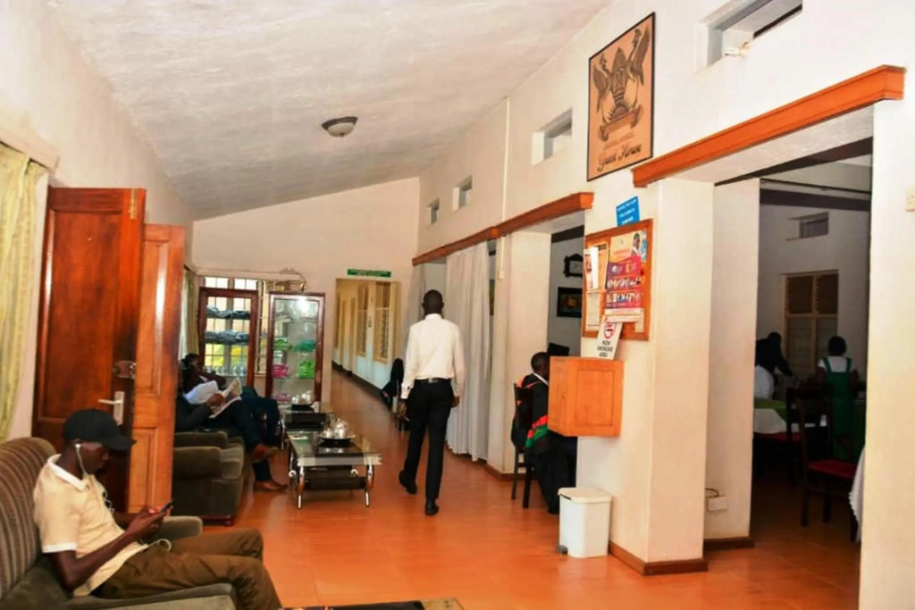 MAKERERE UNIVERSITY GUEST HOUSE