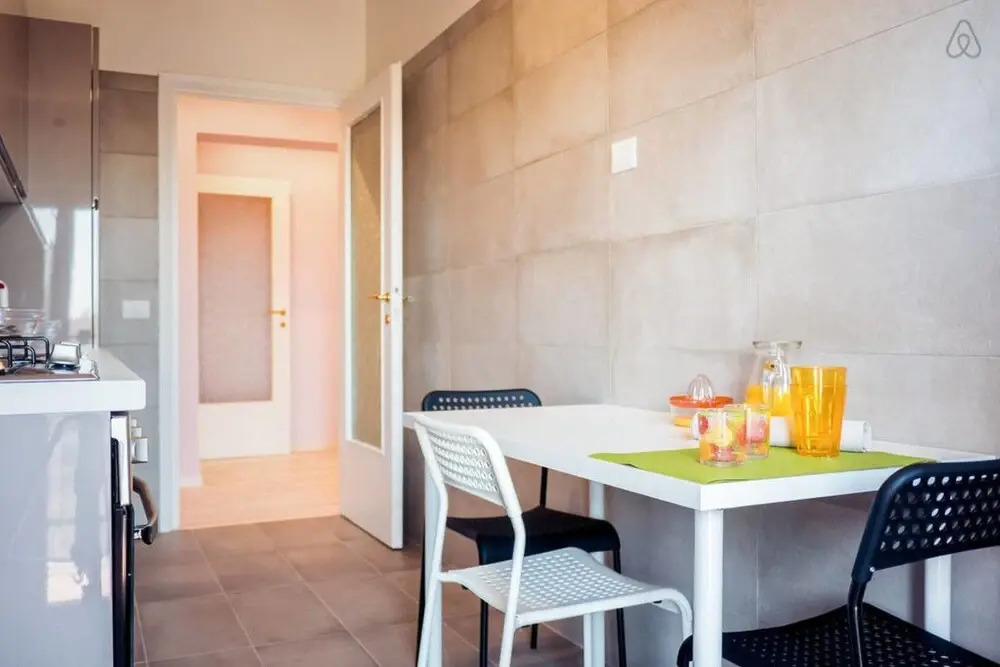 Renewed, Colorful Flat for Families up to 7 Guests