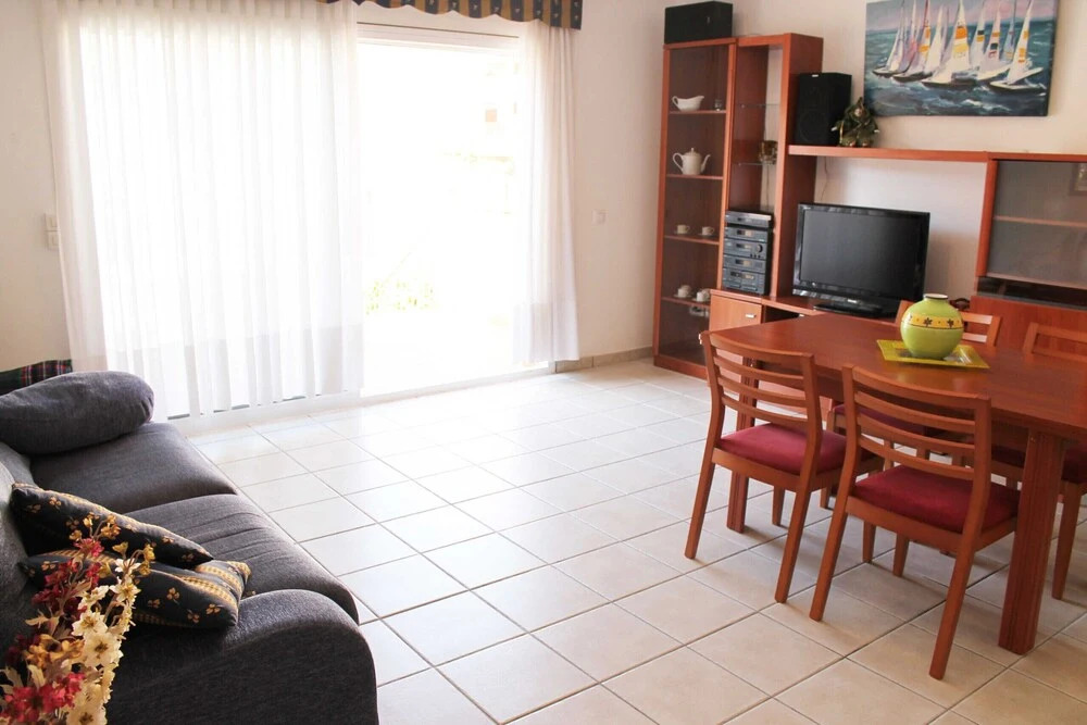 252-casa con Piscina Comunitaria y Garaje