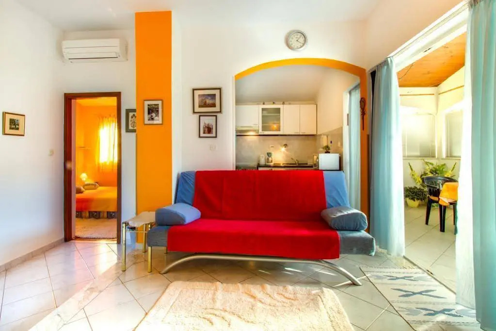 Modern Holiday Home in Zadar With Terrace