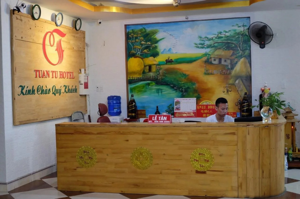 Tuan Tu Hotel