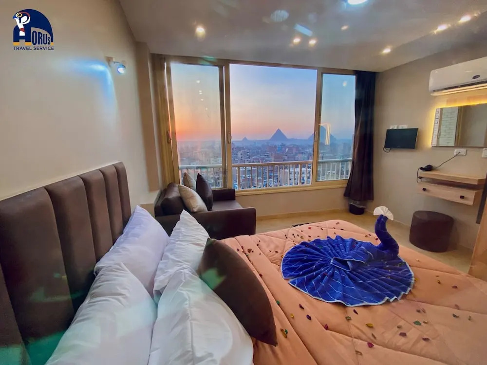 Giza Pyramids Horizon INN