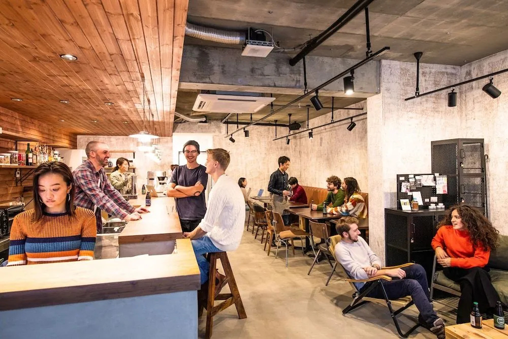 Ten to Ten Hostel