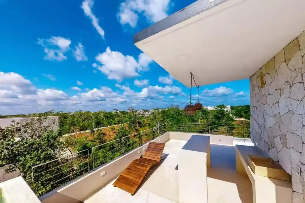 301 Amena Spacious Penthouse private Pools and View