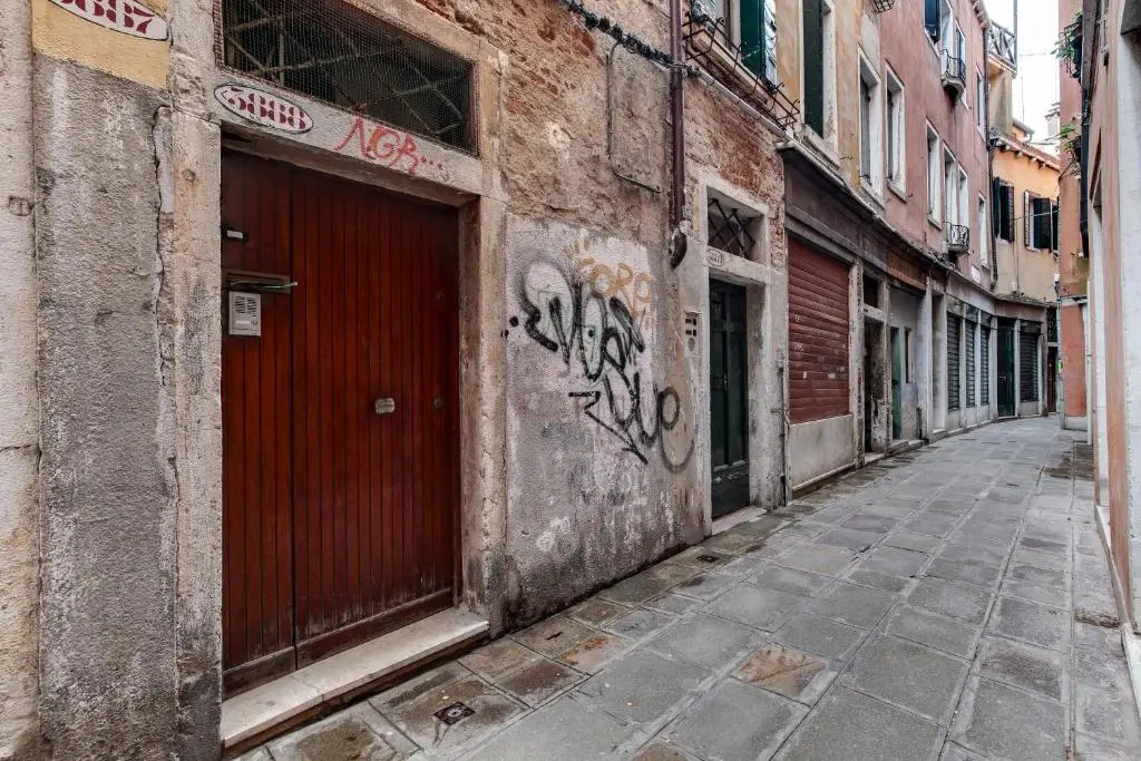 Charming Castello Apartments by Wonderful Italy