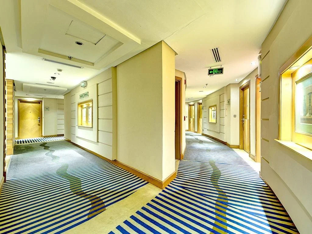 Prestige Hotel