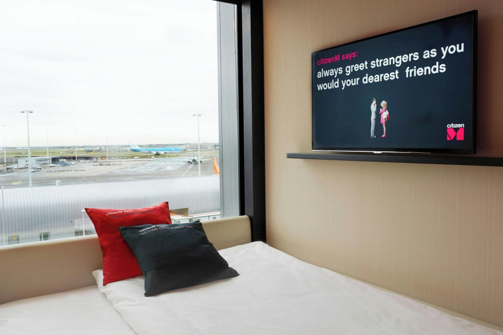 citizenM Schiphol Airport