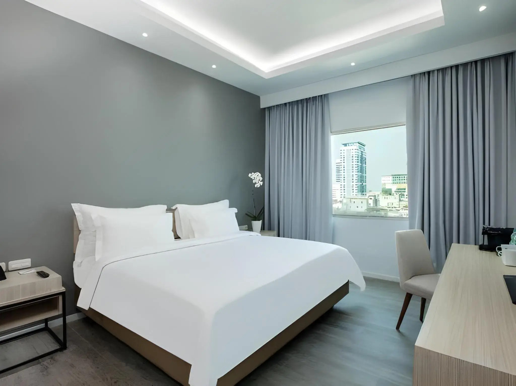 Sparks Life Jakarta, ARTOTEL Curated