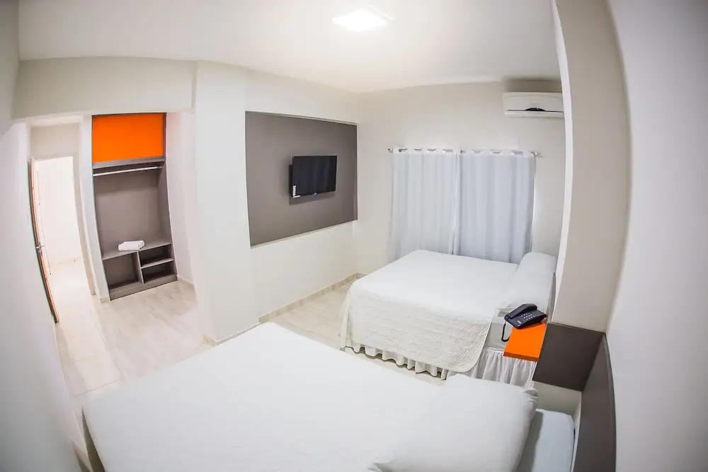 Hotel Campina Plus